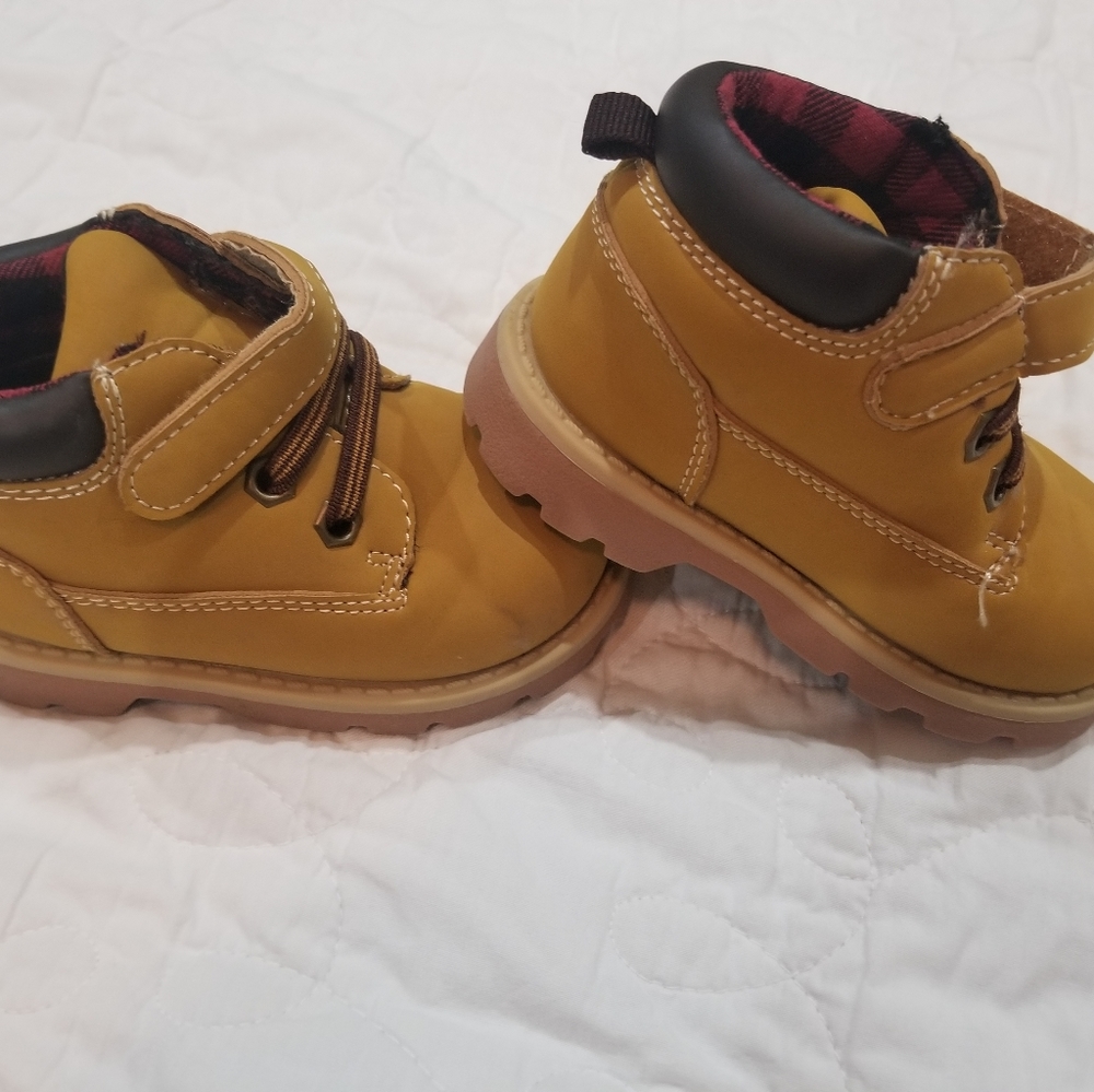 Garanimals boots
